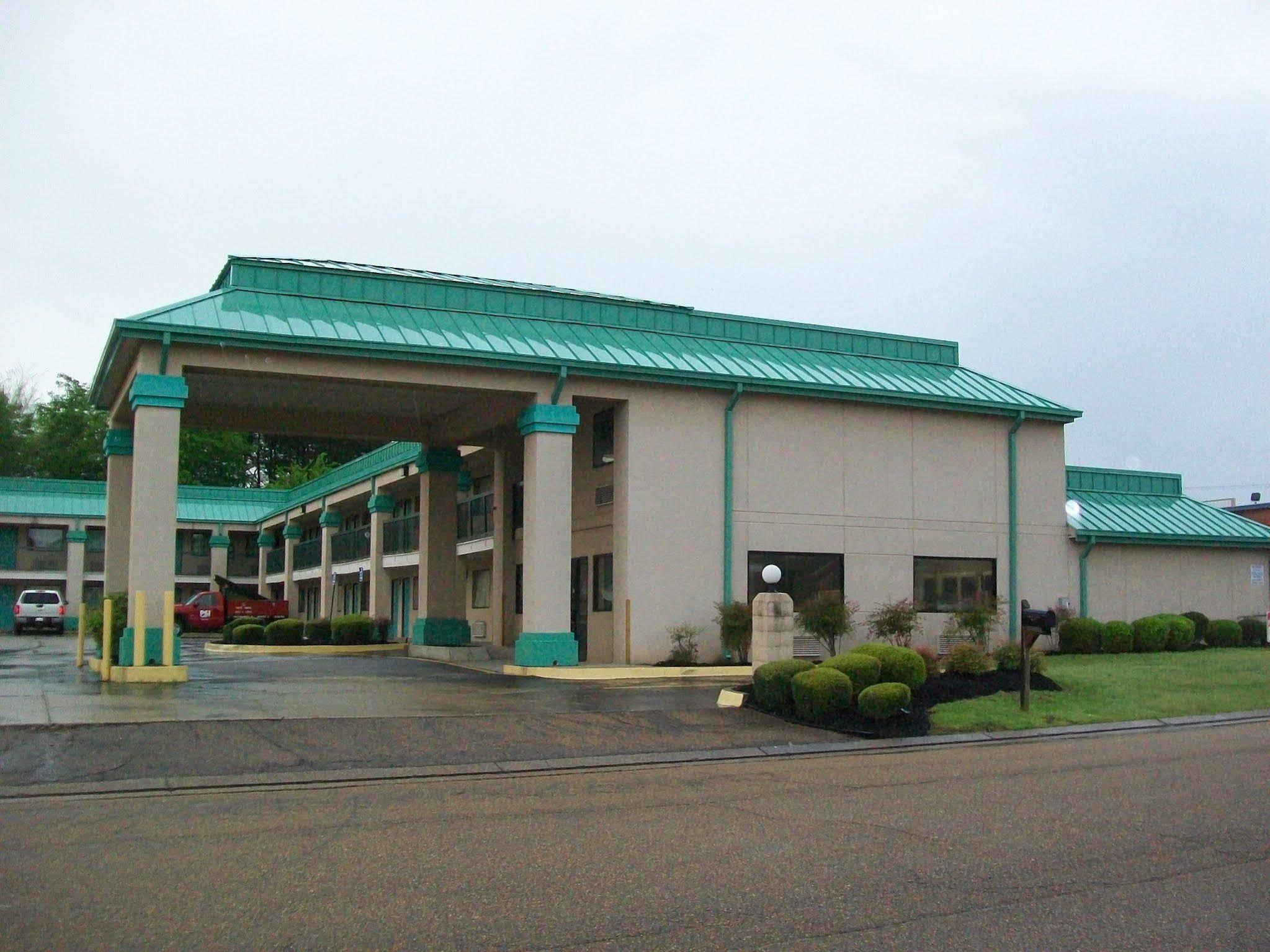 Americas Best Value Inn Byram Екстериор снимка