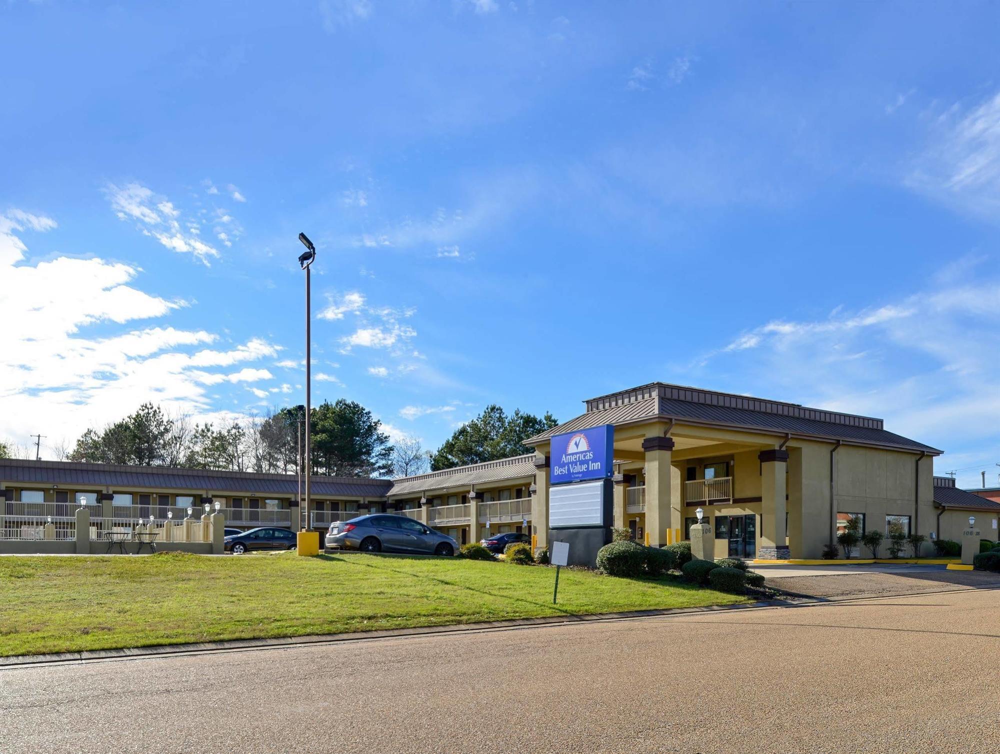 Americas Best Value Inn Byram Екстериор снимка